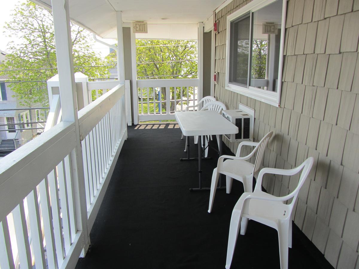 Green Dolphin Motel Old Orchard Beach Exterior photo